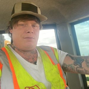 Meet your Posher, Thomas